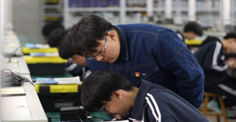 威海市第五批德育工作先進個人殷慧超 扎根職教沃土，以匠心精神培育新時代技能人才